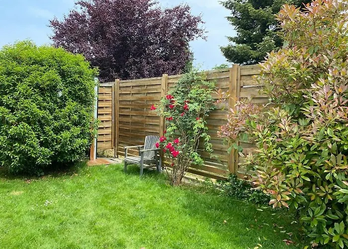 Semesterbostad Ferienbungalow Sol *