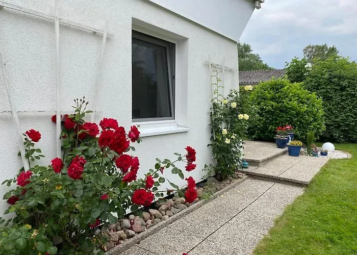 Semesterbostad Ferienbungalow Sol