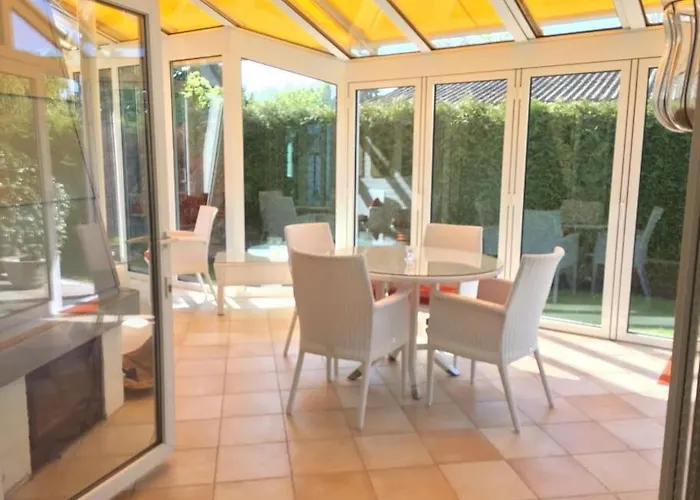 Semesterbostad Ferienbungalow Sol